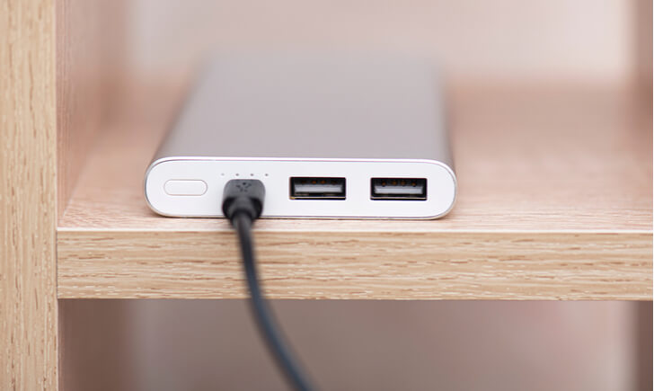 モバイルバッテリーケースおすすめ10選 保護して便利に使うための収納アイテム Charge Map チャージマップ
