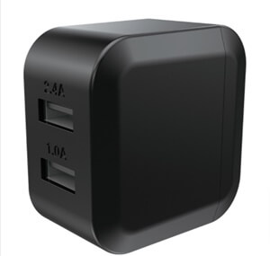 DAISO（ダイソー）AC充電器自動判別機能付USBポート2口合計最大3-4A- 
